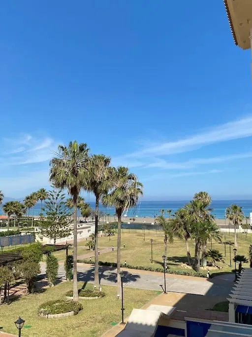 Vistas Al Mar, 1ª Linea De Playa Apartment San Luis de Sabinillas